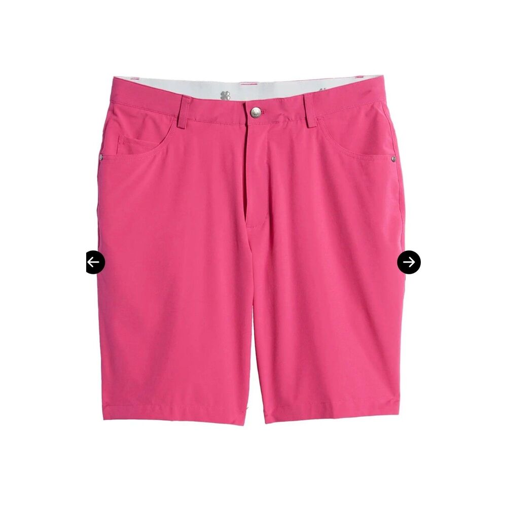 Black Clover golf shorts - Size 42